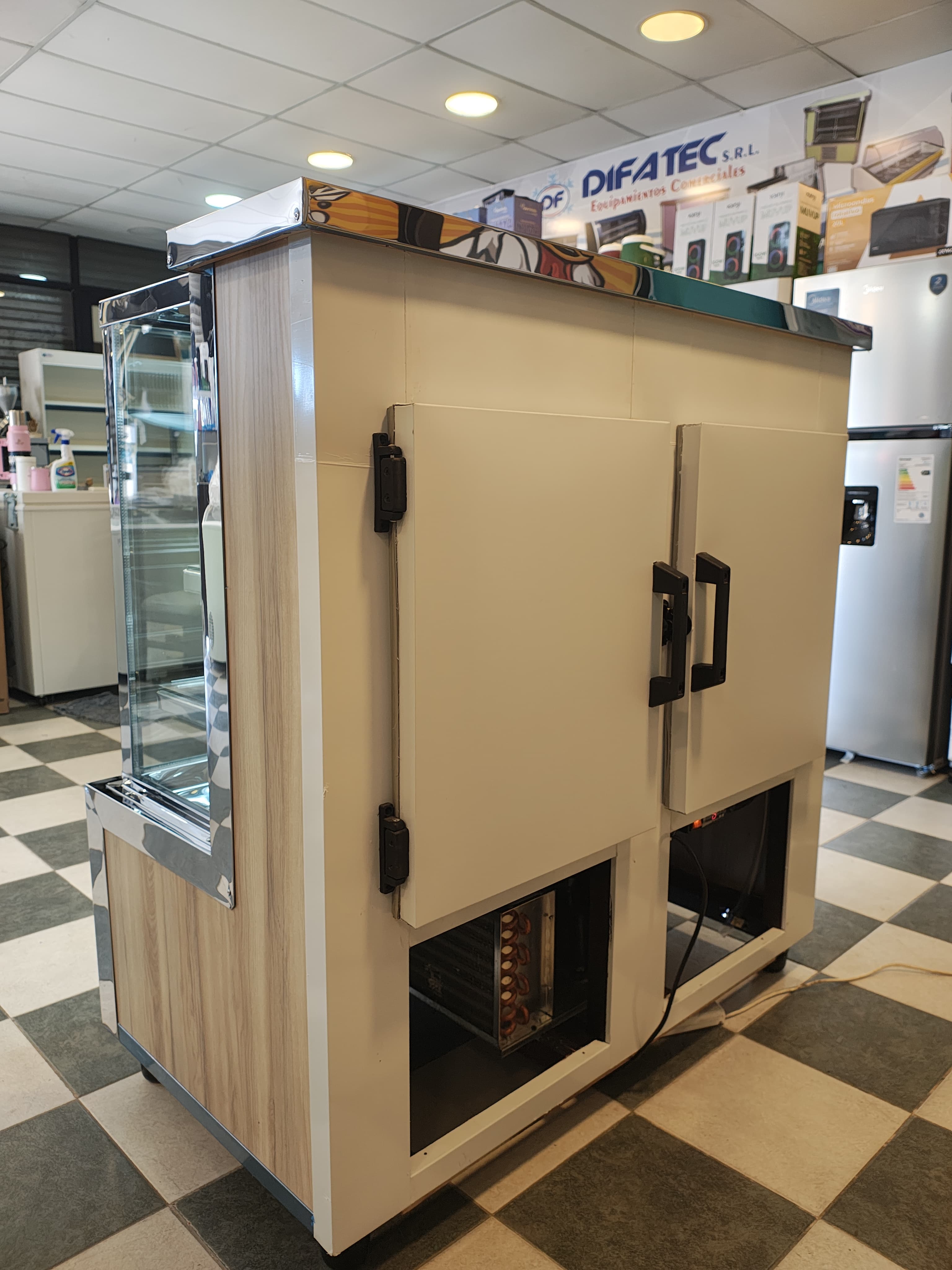 Detalle de estantes de la Tortera Eco