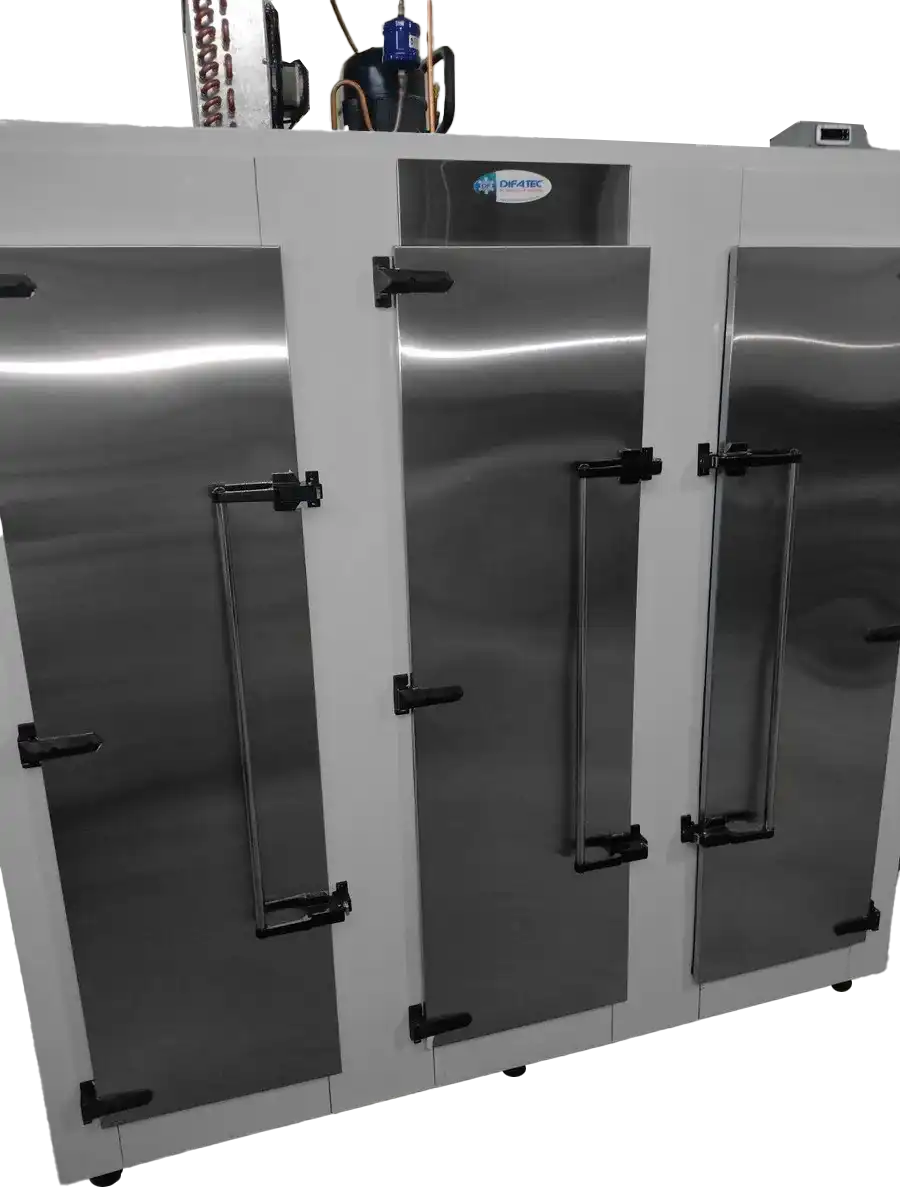 Heladera Latera 3 Puertas 70x45